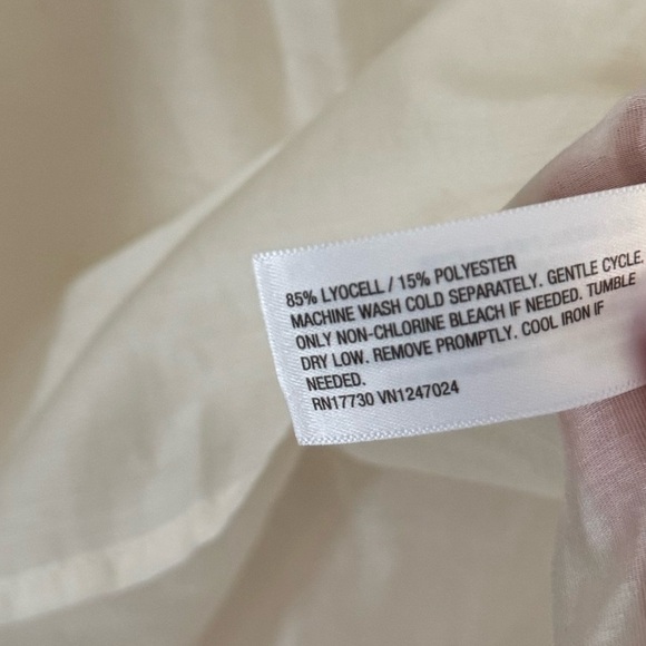 Future Collective Sheer Balloon Long Sleeve Blouse NWT Size 3X Cream Color - Picture 7 of 7